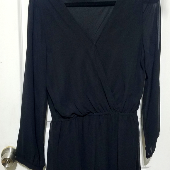 Express shorts romper - Picture 1 of 4